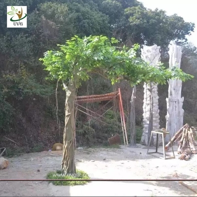 China UVG GRE051 best selling products factory direct green banyan artificial tree for weddings supplier