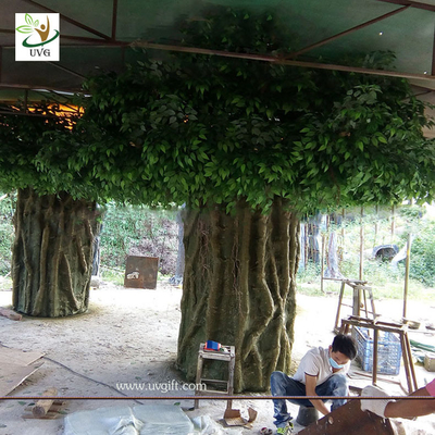 China UVG huge banyan artificial decorative trees with hollow trunk for school library landscaping GRE068 supplier