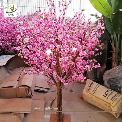 China UVG Dongguang manufactory make pink landscape artificial peach blossom trees for emporium decoration CHR152 supplier